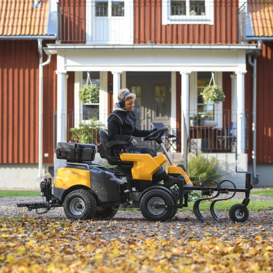 STIGA Bagageboks med lås aftagelig CarrierboxStiga 2A4052000S16 amb07 web