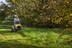 STIGA Tornado 5108 W 300x200 - STIGA Havetraktor Tornado 5108 W